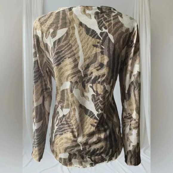 FREE 💎💟Brown Camouflage Top - Picture 5 of 14